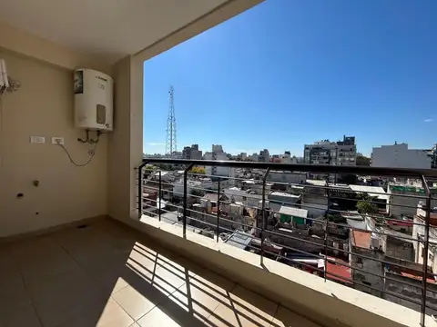 VENTA MONOAMBIENTE BALCÓN FLORES VISTA ABIERTA SUM