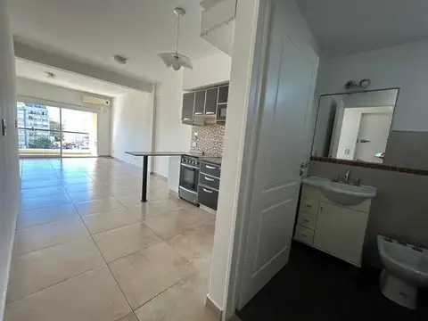 VENTA MONOAMBIENTE BALCÓN FLORES VISTA ABIERTA SUM