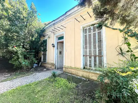 Casa 5 ambientes con 1 baño