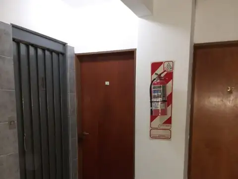 Departamento en Alquiler en Ramos Mejía, $ 350.000