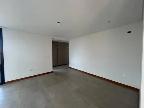 Casa 6 ambientes con 2 baños