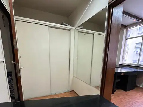 Oficina en Alquiler en San Nicolás, $ 200.000