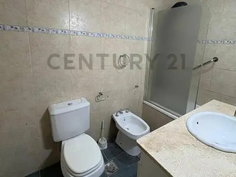 C21 Lucio Barroso Vende Casa en Sexta Sección