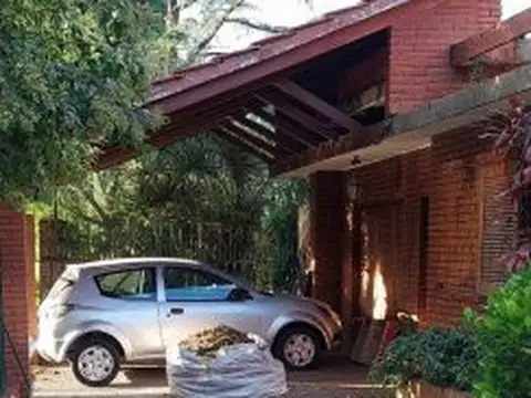 Casa en Venta en Barrio Parque Field, USD 90.000