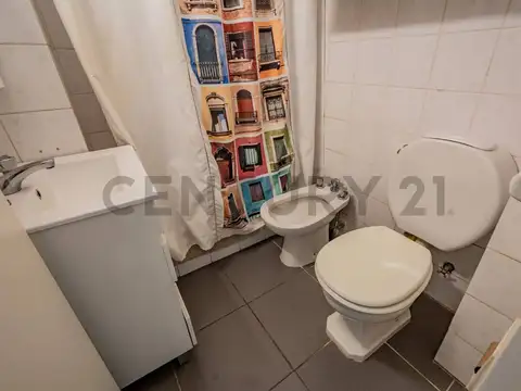 VENTA DEPARTAMENTO 3 AMBIENTES CON BALCÓN AL FRENTE – APTO CRÉDITO – ALMAGRO