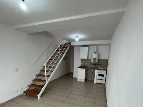Departamento en Alquiler en Echesortu, $ 480.000