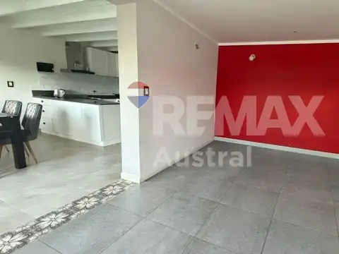 Depto Tipo Casa en Venta con 1 cocheras