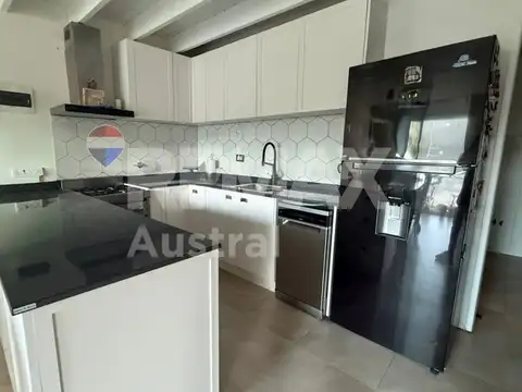 Depto Tipo Casa 5 ambientes con 3 baños