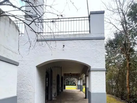 Casa en Alquiler de 4 dormitorios