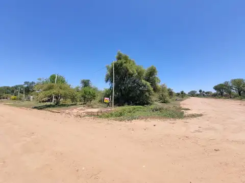 Av Quijano esquina Perugorria