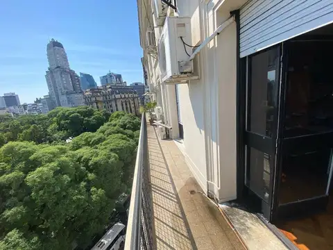 VENTA DE EXCLUSIVA OFICINA - PLAZA SAN MARTIN