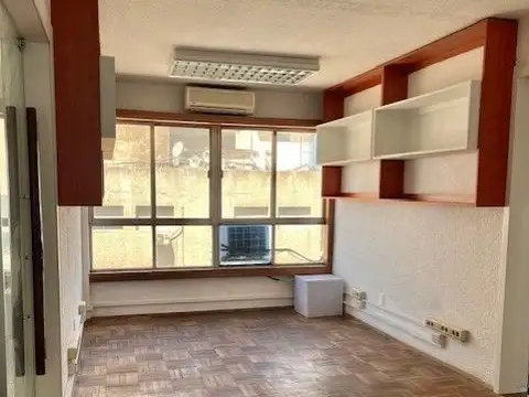 Oficina en Alquiler 42 años