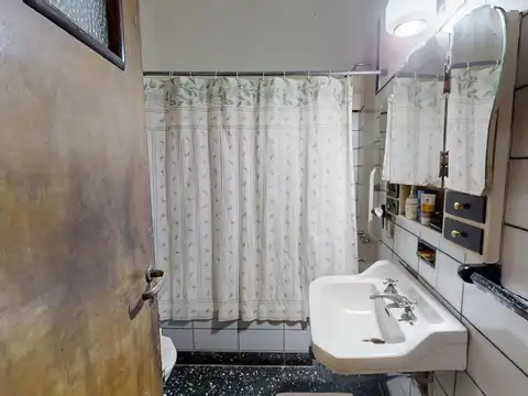Casa en Venta en Munro, USD 165.000