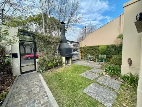 Casa en Venta en Castelar, USD 109.000