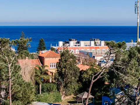 Casa en La Barra de 5 dormitorios con vista al mar