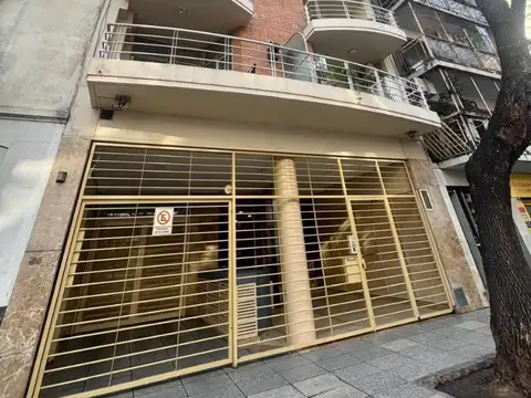 Departamento en venta 2 ambientes con balcón -  Flores