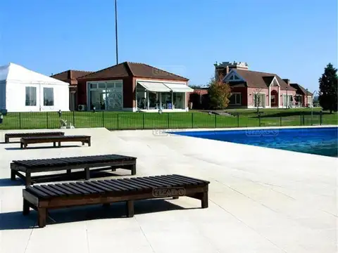 Terreno en Venta en Pilar Del Este, USD 25.000