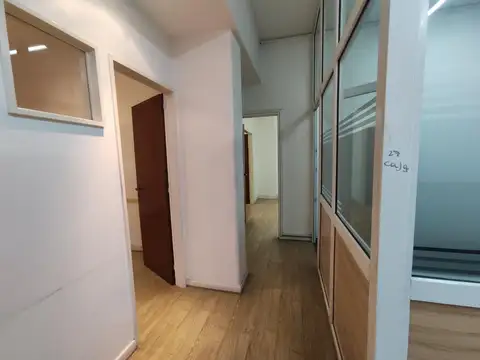 Venta | Oficina | Retiro | 5 ambientes