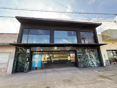 Av. General Richieri 800