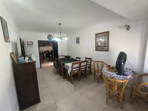 Venta Casa 3 ambientes +Depto 2 ambientes Necochea
