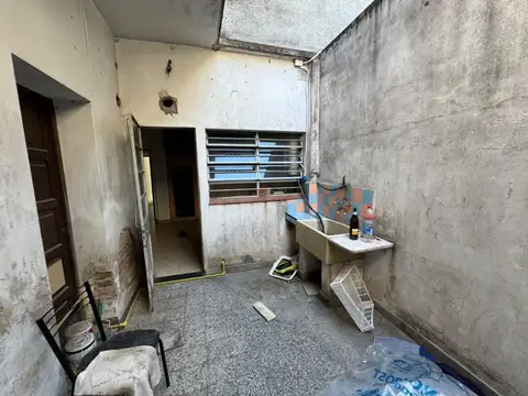 Depto Tipo Casa en Venta 56 años