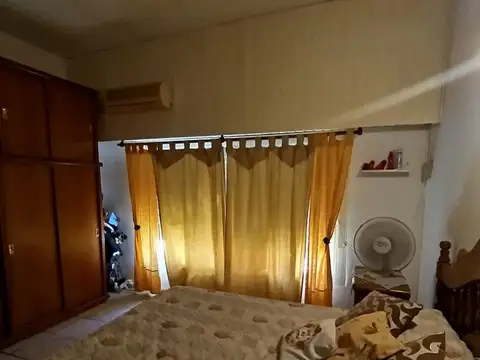 Depto Tipo Casa en Venta en El Palomar, USD 170.000