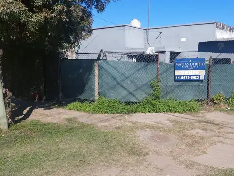 VENTA CASA 4 AMBIENTES  - JOSE C PAZ