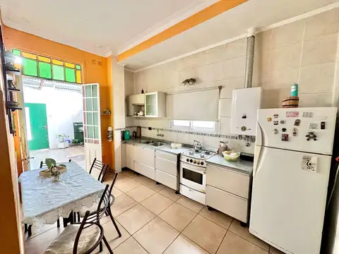 Depto Tipo Casa en Venta 52 años