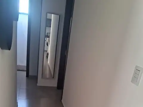 Departamento 6 ambientes con 2 baños