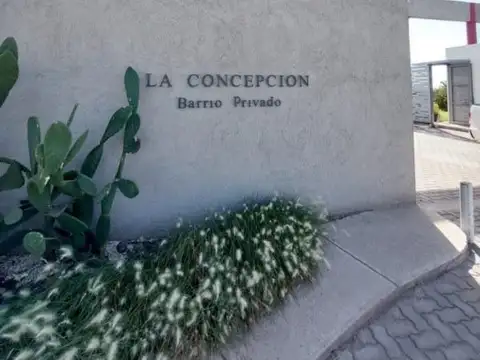 Terreno en Venta 15  mts Frente