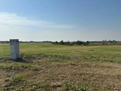 TERRENO DE 748M2 – BARRIO EL CANO – PUEBLOS DEL PLATA