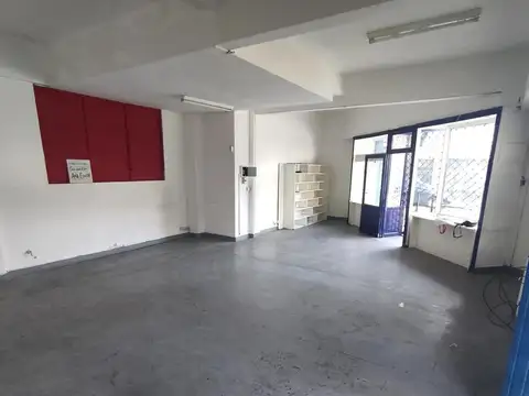 Local en Esquina Estratégica de 125 m² Totales en San Crist