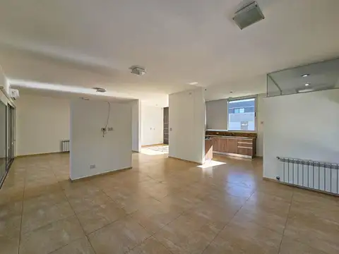 Casa en Venta en Funes, USD 400.000