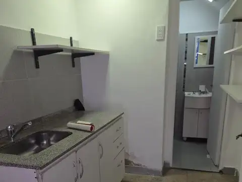 Local en Alquiler en Balvanera, $ 2.200.000