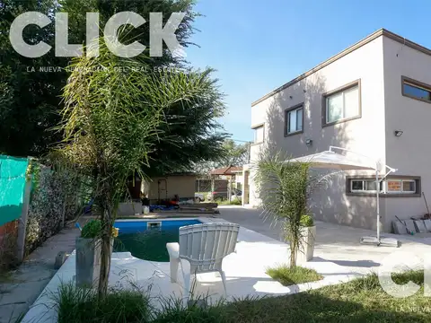 Casa de 4 ambientes en Venta en Tristán Suárez