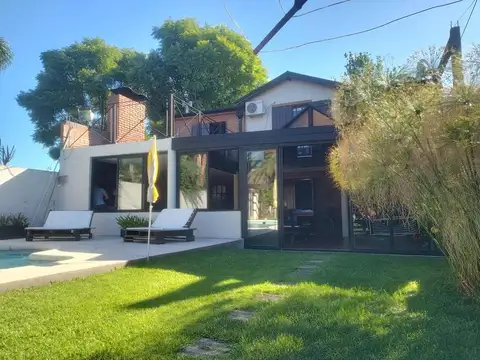 Casa 4 ambientes con 3 baños
