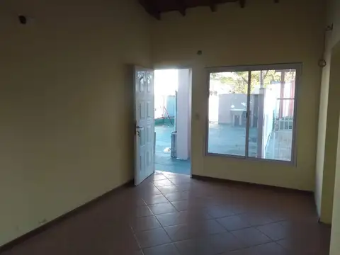 Depto Tipo Casa en Venta de 3 dormitorios