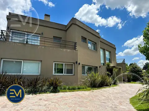 Casa en El Ombu