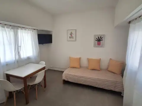 DEPARTAMENTO DE UN AMBIENTEEN PLAZA COLON