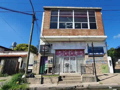 LOCAL SALÓN VENTA 1PISO R. CASTILLO LOCAL P BAJA