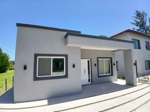 Exclusiva Casa a estrenar en Domselaar Chico VENTA Acepta financiación