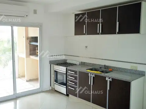 Departamento en Alquiler con 1 cocheras