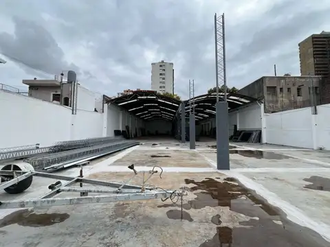 Galpon en Venta en Villa Luro, USD 1.980.000