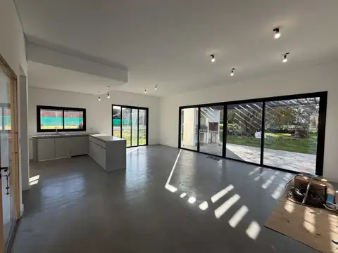 Casa en Venta al Oeste