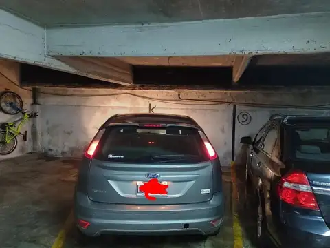 Cochera en venta - 17Mts2 - Abasto