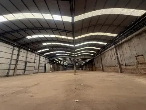 Depósito 3.500m2 cubiertos excelente ubicacion - ideal Logistica 