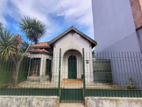 CASA 3 Ambientes VENTA San Martin, Patio Parrilla