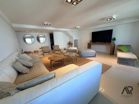 Departamento en Venta de 5 dormitorios