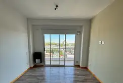 1, 2 Y 3 AMBIENTES Y COCHERAS en Santos Lugares