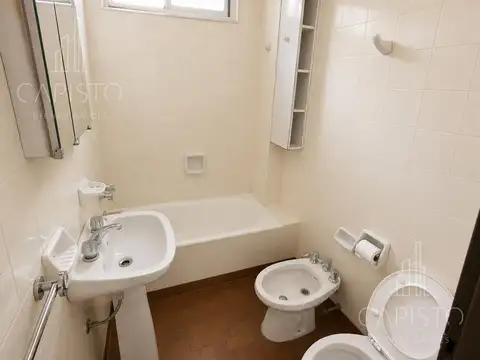 Departamento en Alquiler en Villa Ballester, $ 850.000